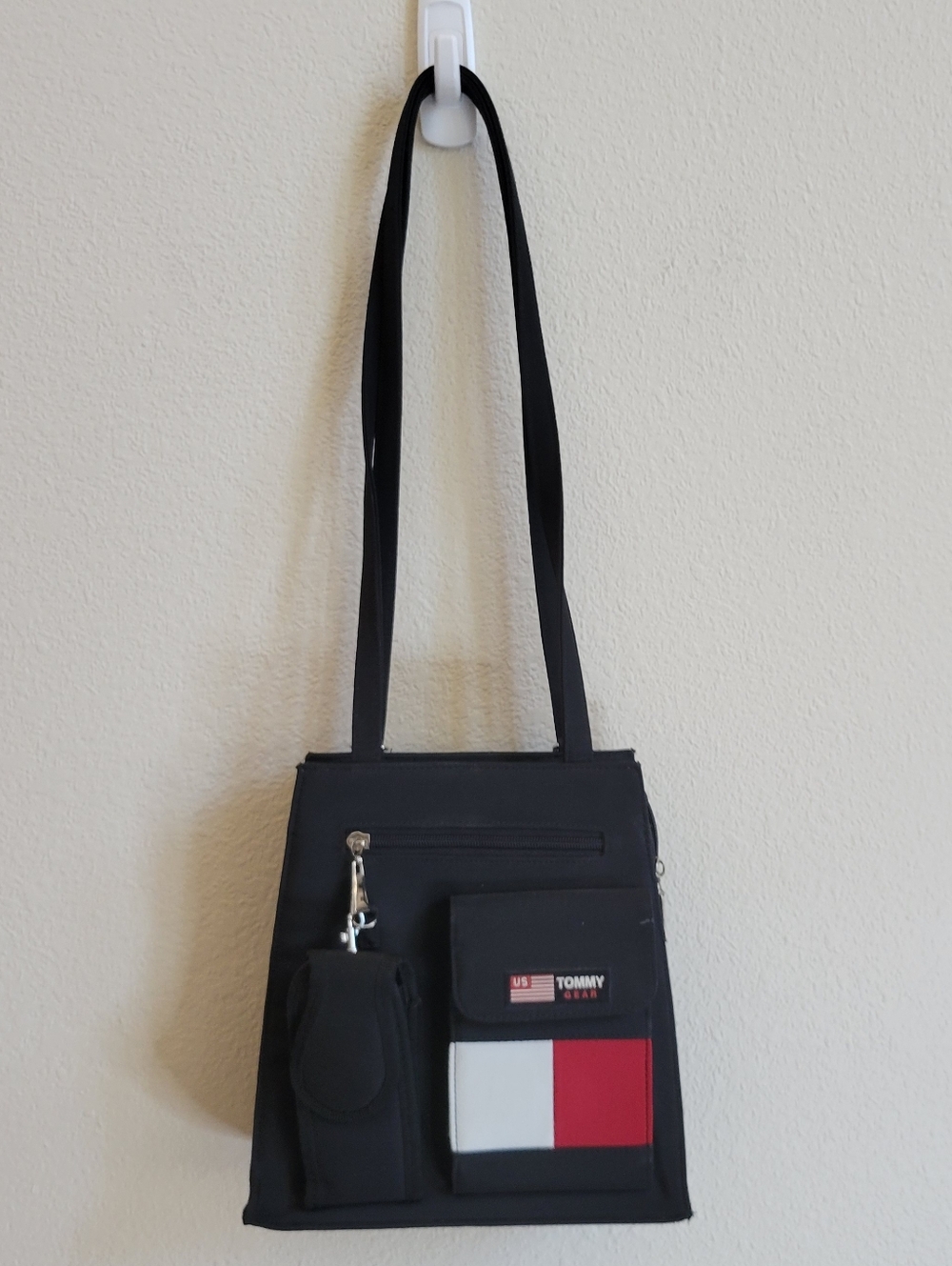 Tommy Gear Black Double Strap Purse/Backpack With Pockets.